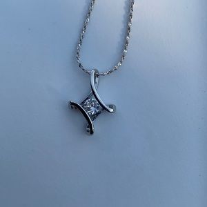 NWOT  Infinity Cross Diamond necklace
